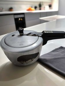 5 Litre Hawkins Ventura Pressure Cooker