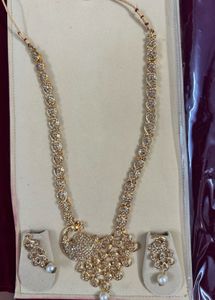 Elegant Necklace Set