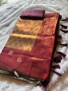 Elegant Saree with aari work blouse piece