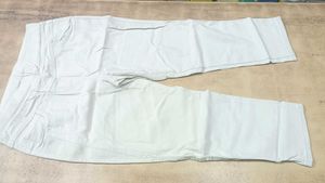 White Denim Jegging Capri