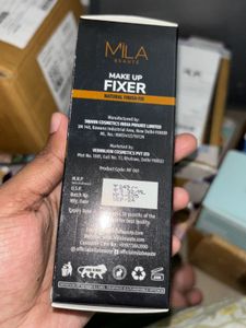 Mila Beauty Compact And Makeup Fixer