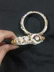 Bangles (Kdhe)