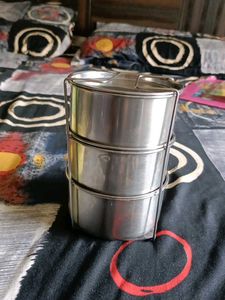 Cello Tiffin
