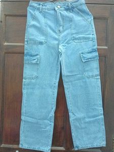 Flap Denim Cargo Blue Jeans For Women