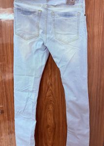 Light Wash Denim Jeans