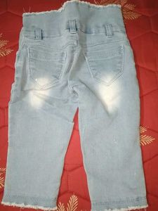 Capri Jeans