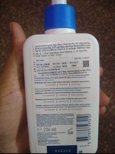 The Ordinary 10% Niacinamide Serum + Cerave Lotion
