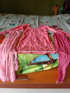 Full Sleeve Pink Suit With Leggings &amp; Dupatta