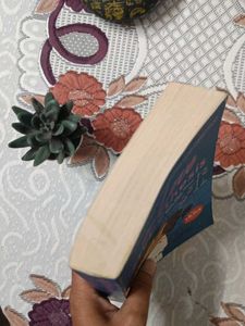 The Love Hypothesis Book