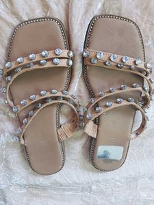 PARTY WEAR SANDAL✨