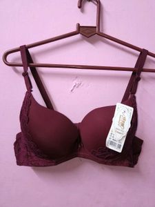 New with tag Burgundy Lace Bra