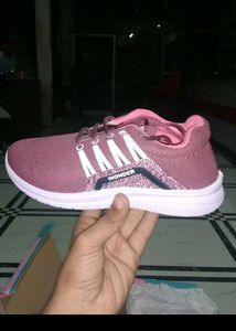 Girls Fancy Shoes 👟Size,4,5,6,7.
