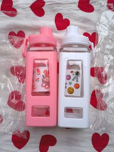 2 Kawaii Water Bottles🎀