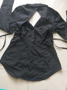 Chic Black Shirt