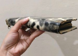 Korean Clutch