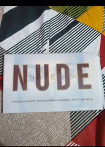 New Nude Eyeshadow pallete not used