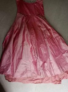 Women&#39;s Party Gown