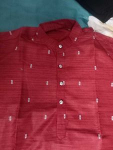 Elegant Men&#39;s Red Kurta - 40