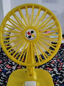Cute Yellow Mini Fan - Rechargeable❤️