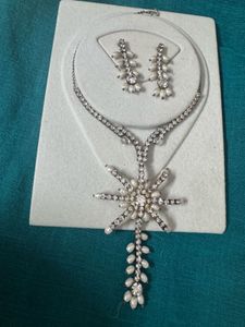 Elegant Jewelry Set