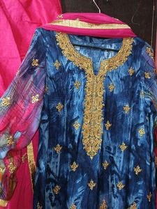 Embroidered Kurta Set