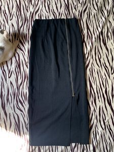 Chic Black Pencil Skirt