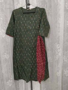 Melange Green Ikat Kurti – Side Slit Pattern | Siz