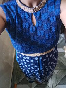 a line party wear dress ,with stretchable fabric c