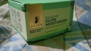 Pilgrim Squalane (Plant) Glow Moisturizer for face with Niacinamide & Vitamin C | Moisturizer for dry skin hydration | Face moisturizer with vitamin c for glowing skin | Non-greasy | 50 gm