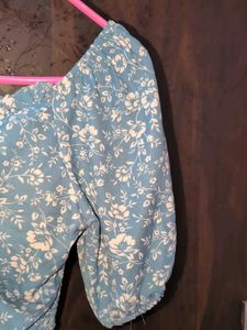 Floral Print Crop Top