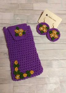 Crochet Mobile Pouch With Matching Earrings