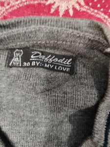 ⁵ Grey School Uniform Sweater