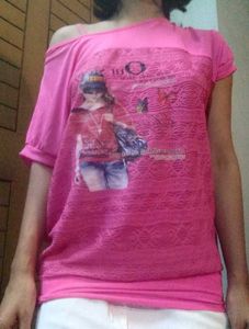 Pink Off-shoulder Printed Tee