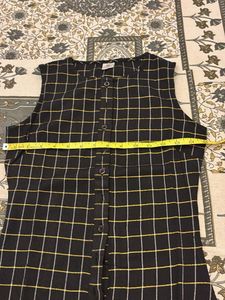 Black Plaid Set