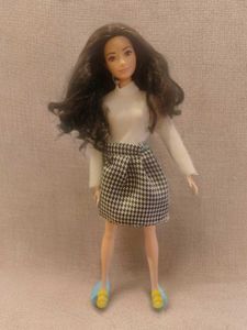 Barbie Fashionista Doll In Mint Condition