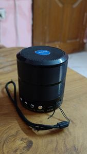 woos Bluetooth speaker ( good sound quality and working )