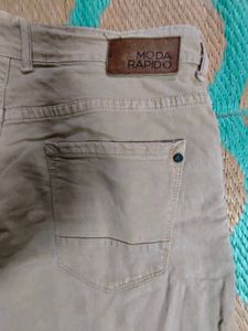 Men&#39;s Beige Pants