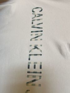 Calvin Klein Tee