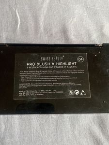 Swiss Beauty Pro Blush And Highlighter Palette