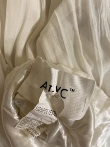 White Sundress - Flowy &amp; Cute