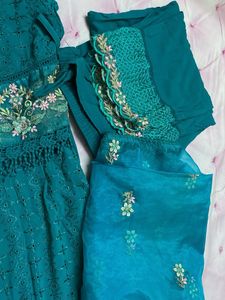 Teal Pakistani Chiken Embroidered Kurta Set
