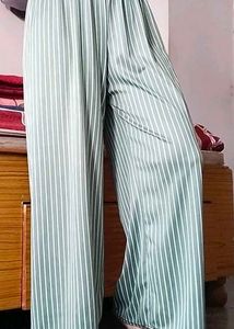 Stretchable Soft Pyjamas