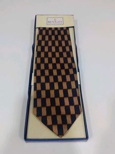 FINE NECK TIE FOR GENTLEMANS.