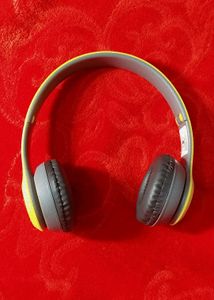 A P4 Headset