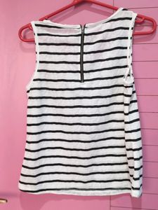 Evergreen Design Top