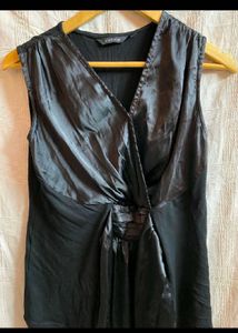 Sleeveless Black Top