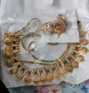 Gold Jewellery Set