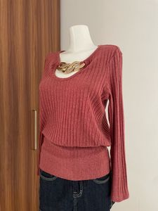 Stylish Pink Ribbed Top w/ Chain