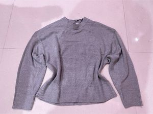 H&amp;M Full Sleevs Tshirt