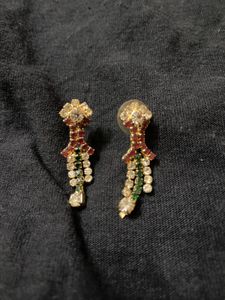4 Pairs Earrings